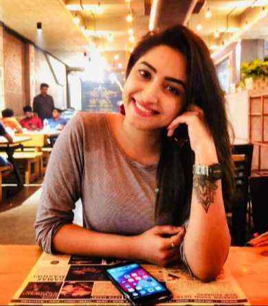 Call Girls In Gaur City Greater Noida Girl Waiting For You Pay On Meet Only